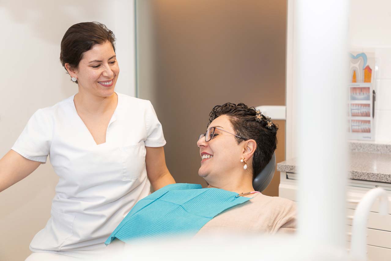 Gut beraten - beim digitalen Abdruck mit 3D-Scan mit dem Aoralscan 3 in unserer Zahnarztpraxis Herrmann in Frankfurt